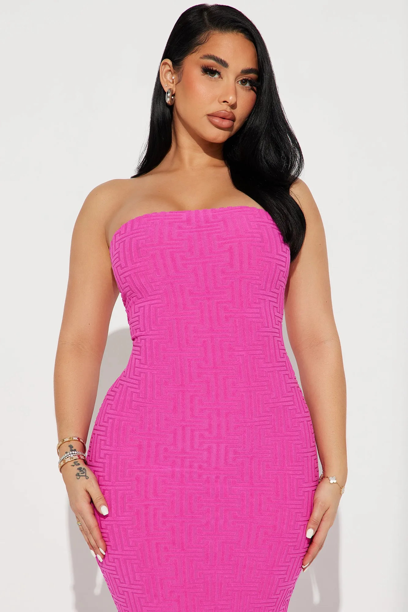 Anya Textured Maxi Dress - Fuchsia