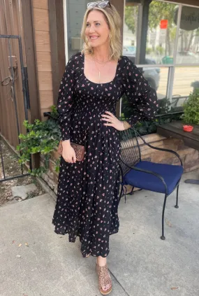 BLACK FLORAL SWEETHEART DRESS