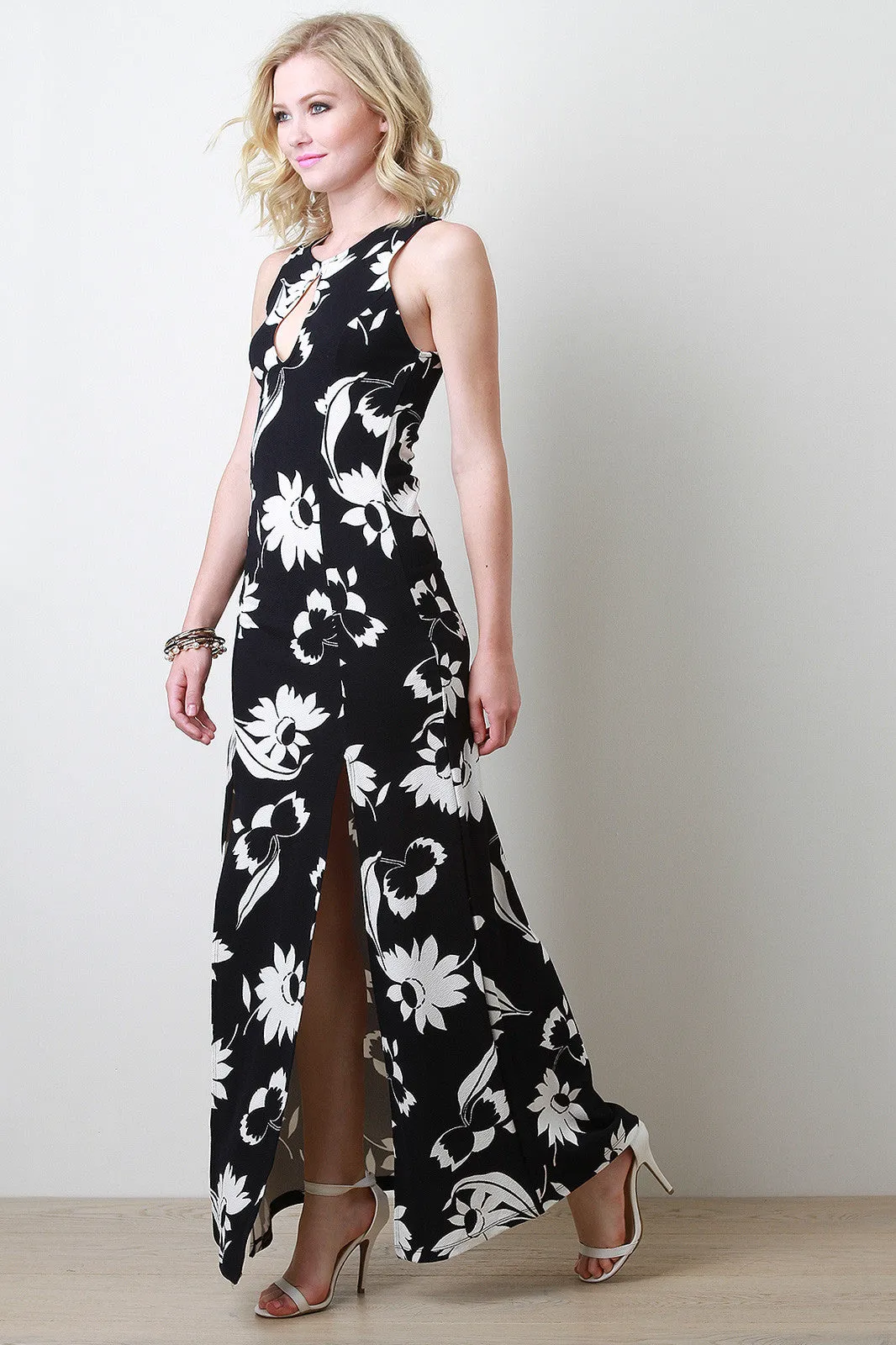 Contrasting Flower Maxi Dress