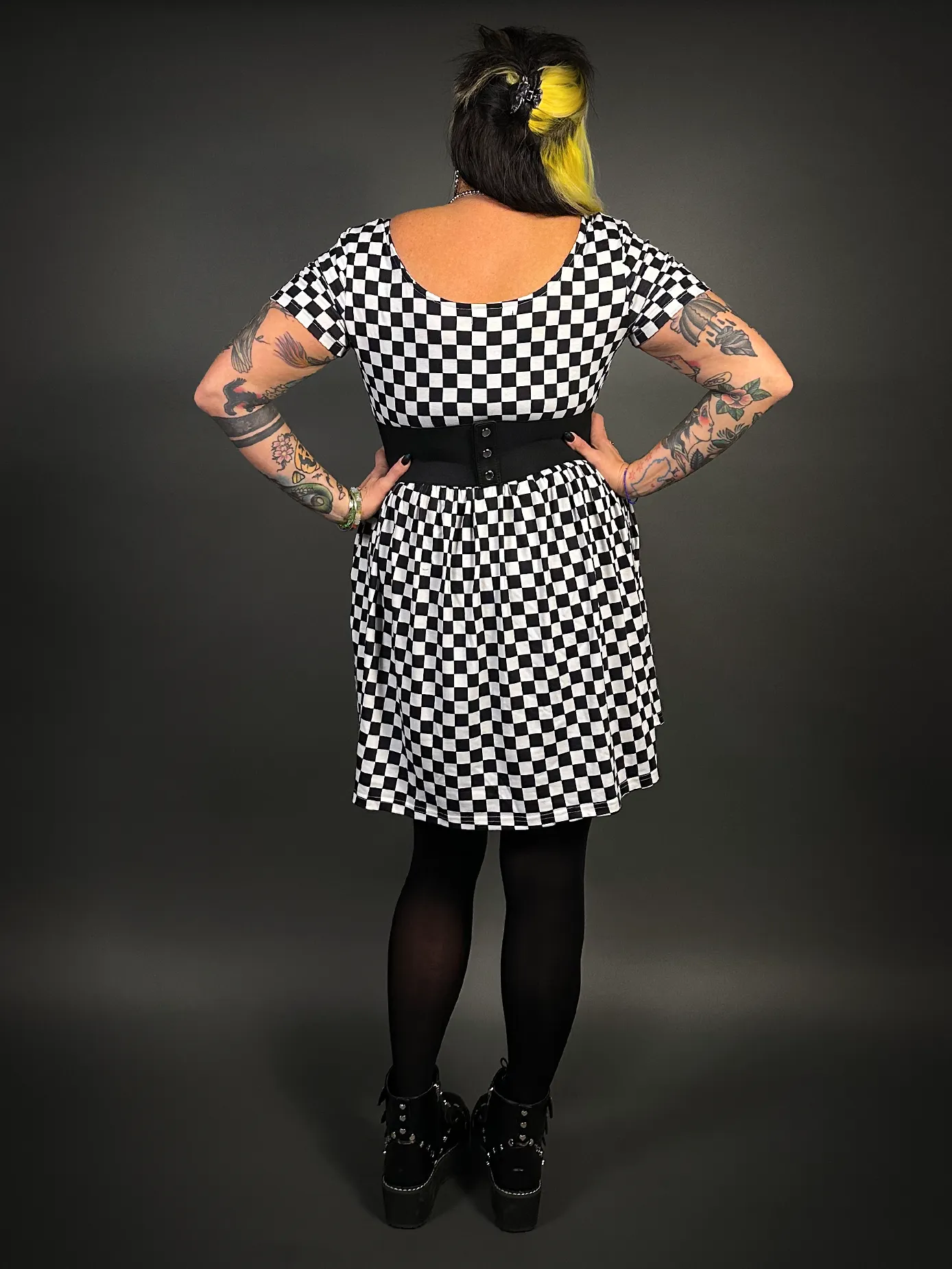 Outfit Set - Tommyrot Checkered Short Sleeve Skater Dress & Three O-ring Front Detail Corset Belt