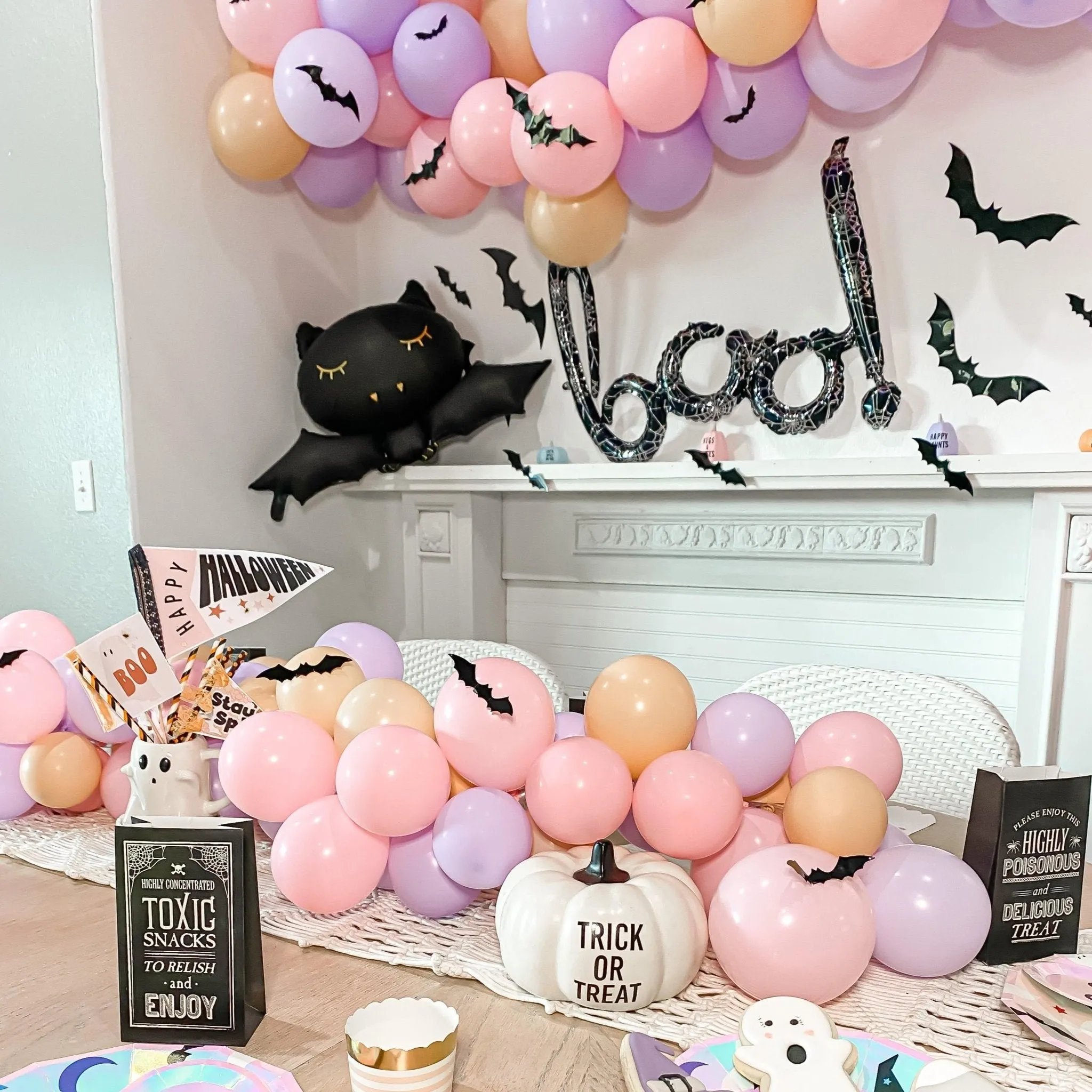 Pastel Halloween Balloon Garland Kit