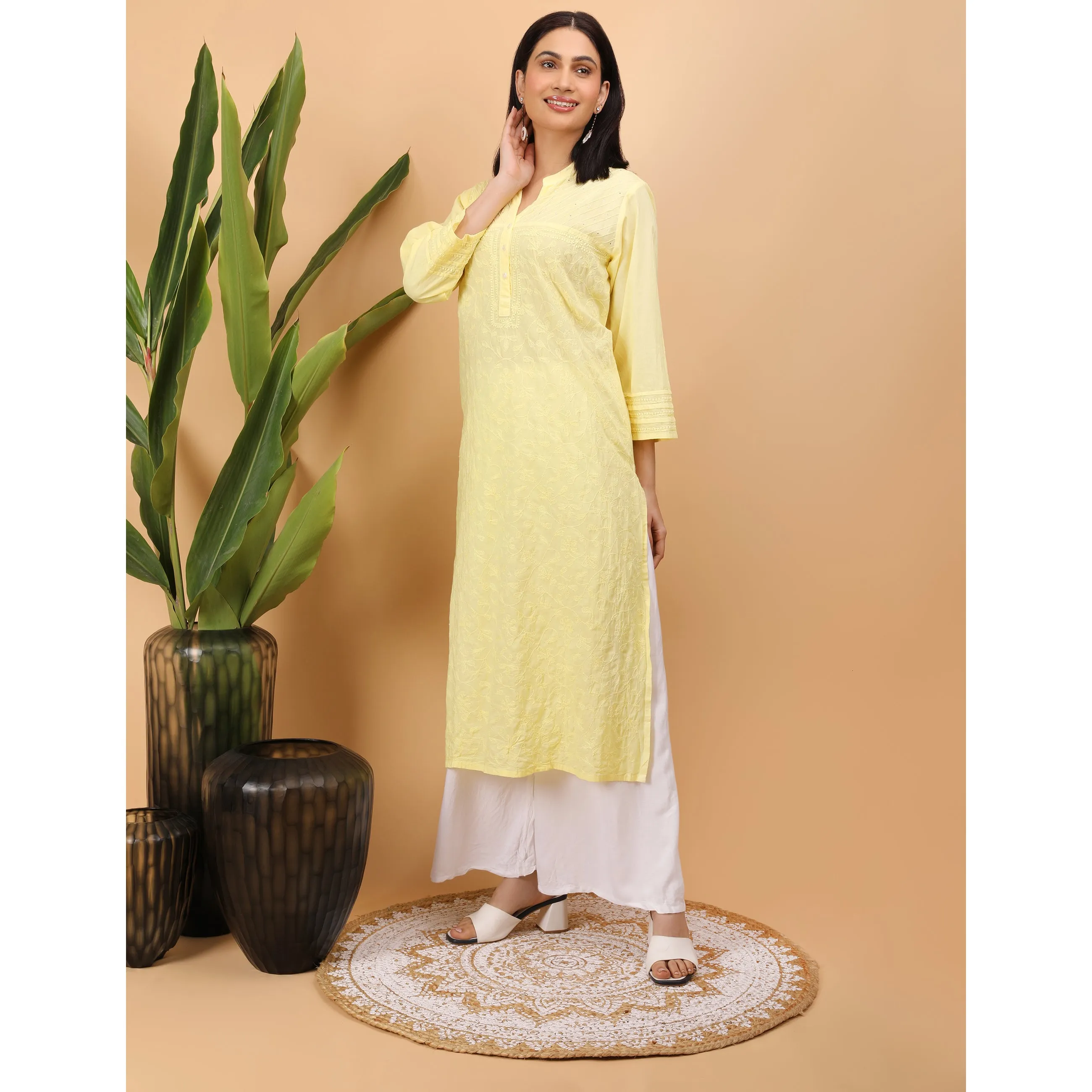 Shwet Women Yellow Chikankari Kurta