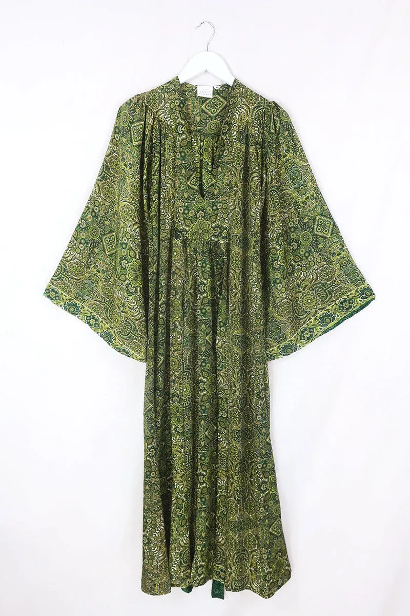 Stevie Maxi Dress in Coltrane Green Mandala