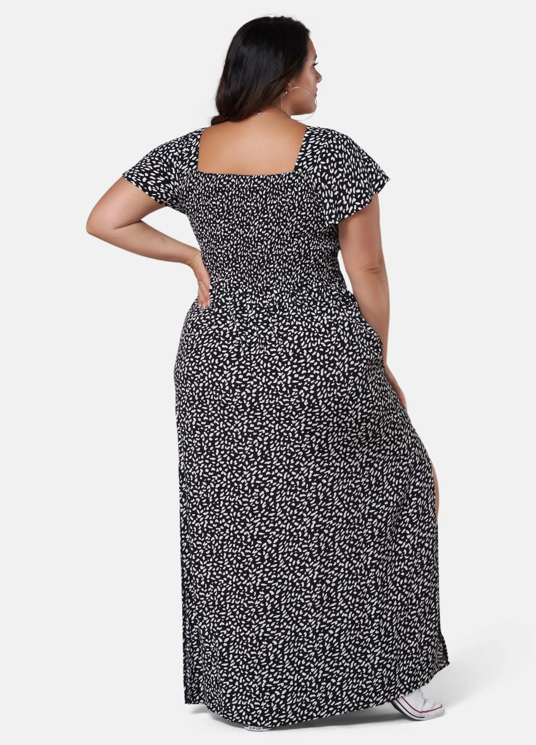 Sunday in the City - Short Sleeve Getting Down Maxi Dress